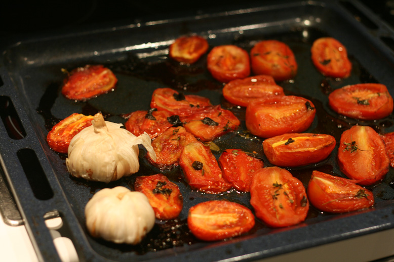 roast tomato & garlic